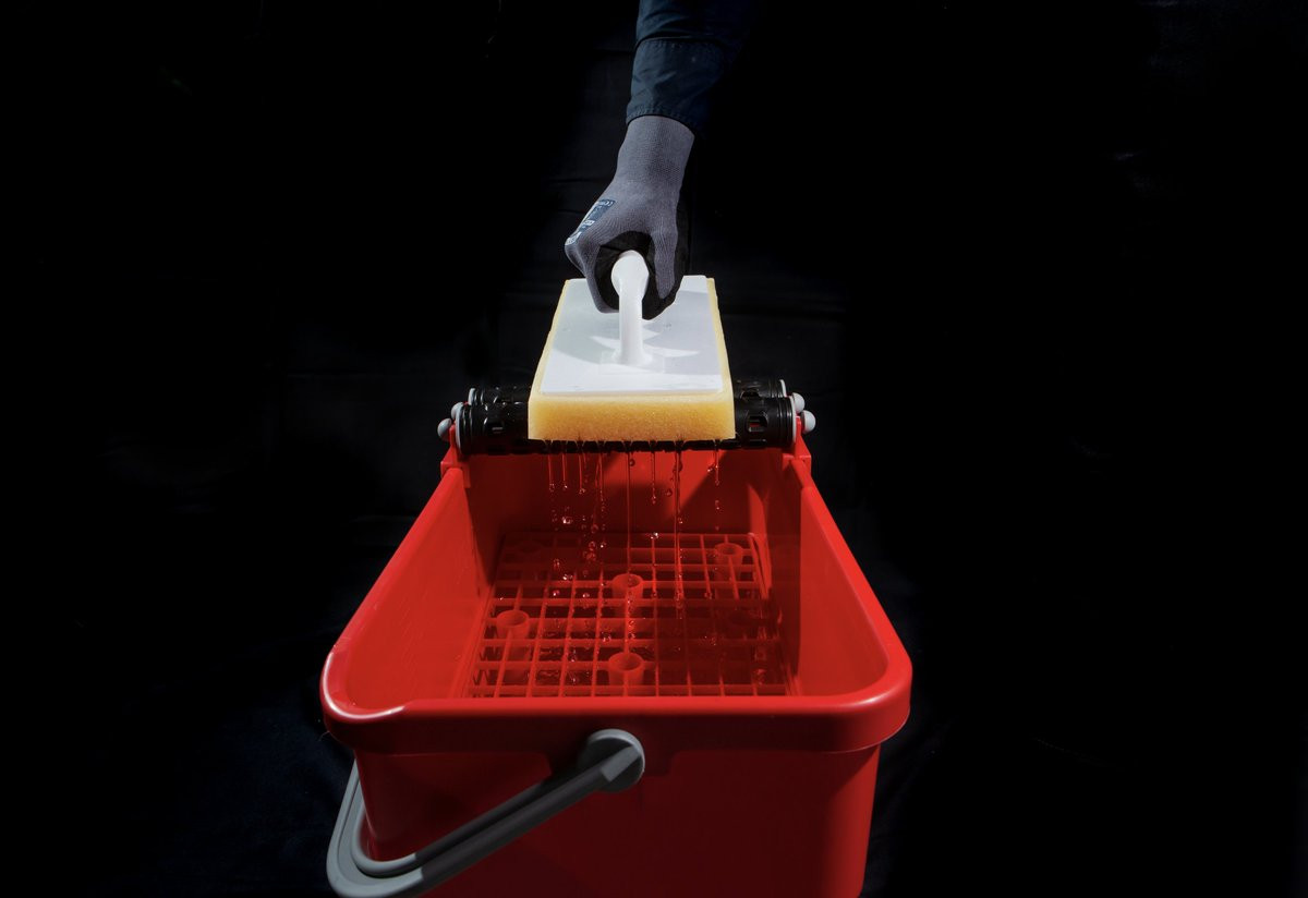 Genesis Washboy Set (23L)