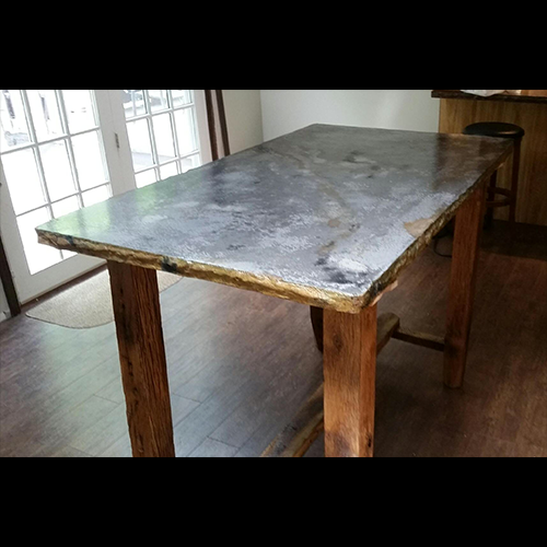 Custom Pub Table