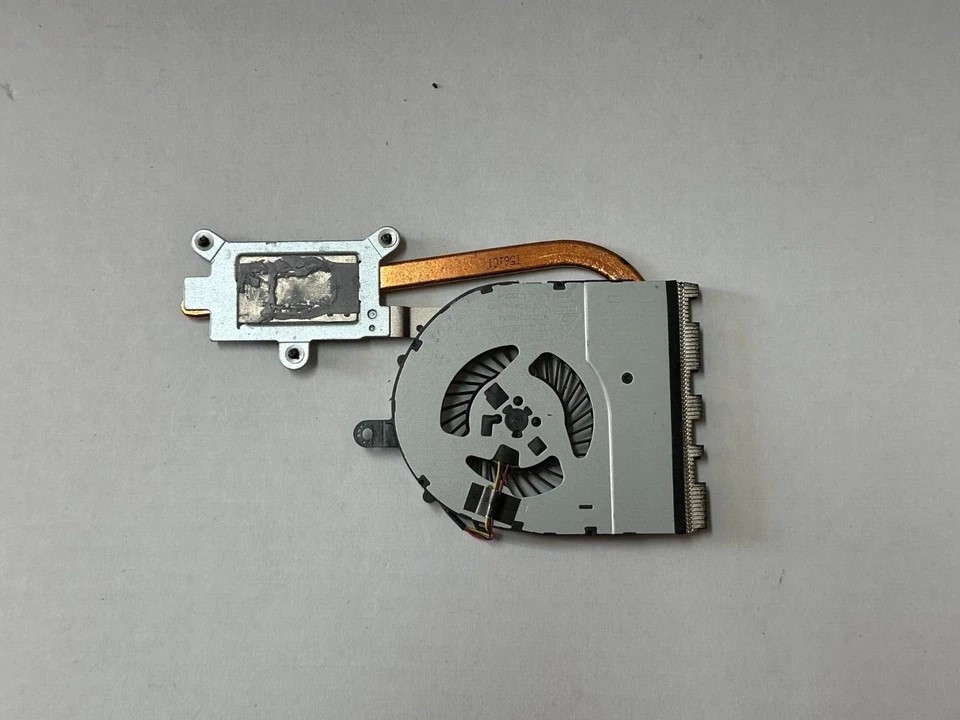 Dell Inspiron 15 5558 / Original Ventilador De Refrigeracion Con Disipador De Calor/Refurbished Dell/923PY AT1Ao001DC0 ER