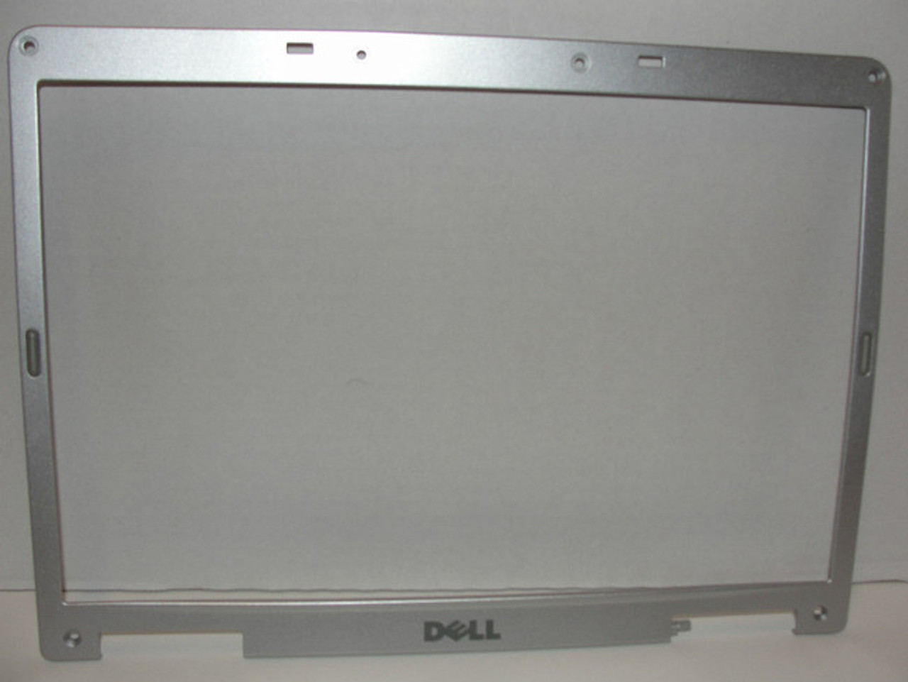 DELL INSPIRON 6400, E1505, E1501, 15.4 LCD FRONT TRIM COVER BEZEL PLASTIC /  NEW DELL NF882, UW738