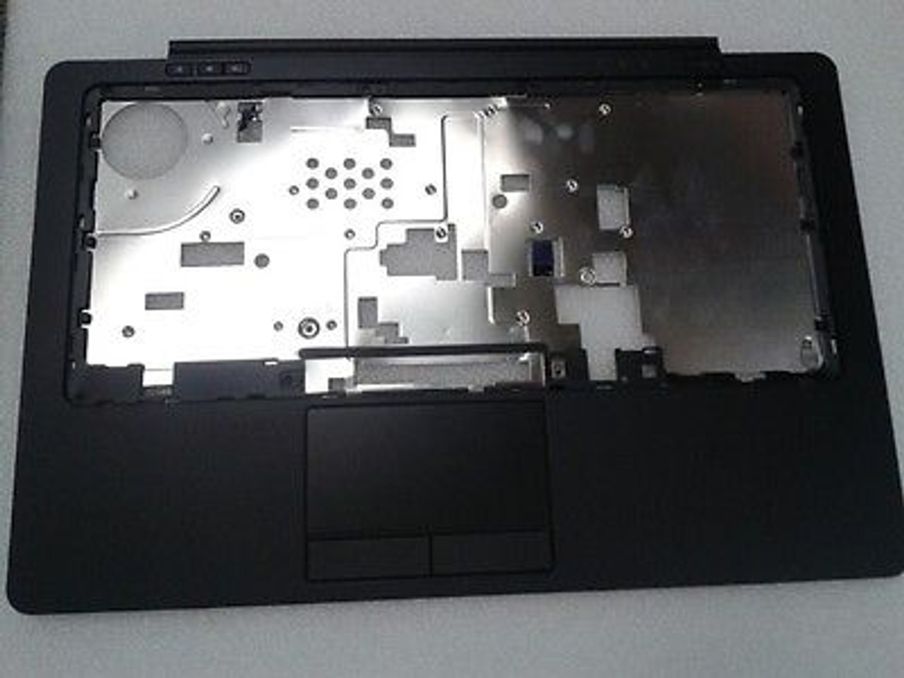 DELL LATITUDE E7440 PALMREST W-TOUCHPAD BLACK / DESCANSA MANOS CON TOUCHPAD NEW DELL , 07YM8 