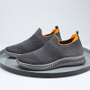New Style Men Light Breathable Casual Slip-on Loafers Trendy Walking Style Shoes