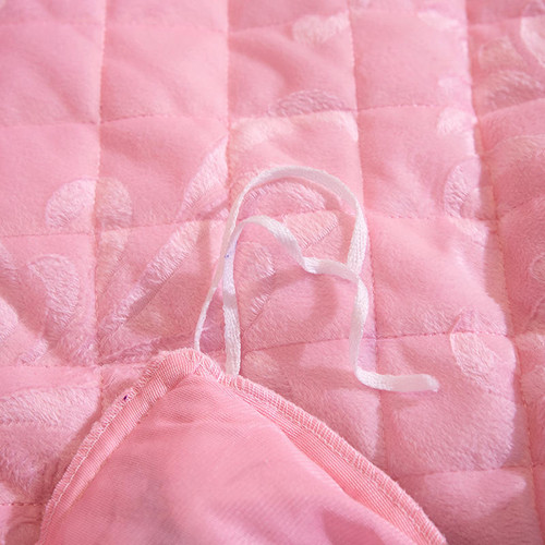 American Style Luxury Linen Blend Acrylic Velvet Diamond Bedding Set for Wedding