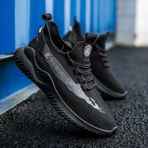 YATAI New Men's Breathable Shoes Comfortable and Non-slip Deodorant Trendy