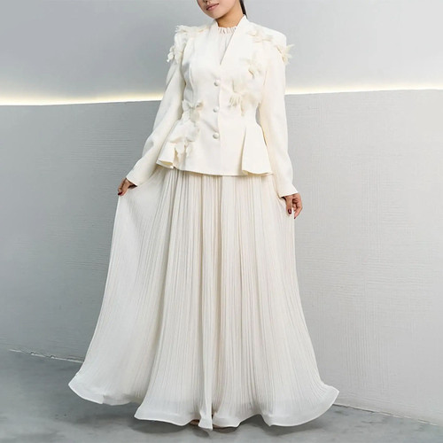 New Women's Set Elegant Loose Three-dimensional Flower Long Sleeve Skirt Set