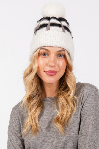 Cozy Color Blocked Pom Pom Beanie-48374