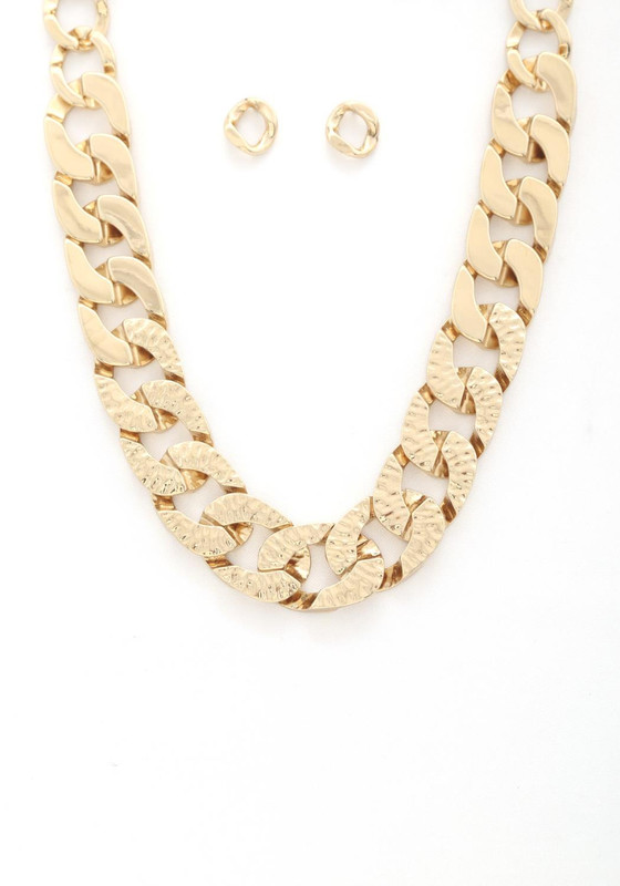 Hammered Metal Curb Link Necklace-41449