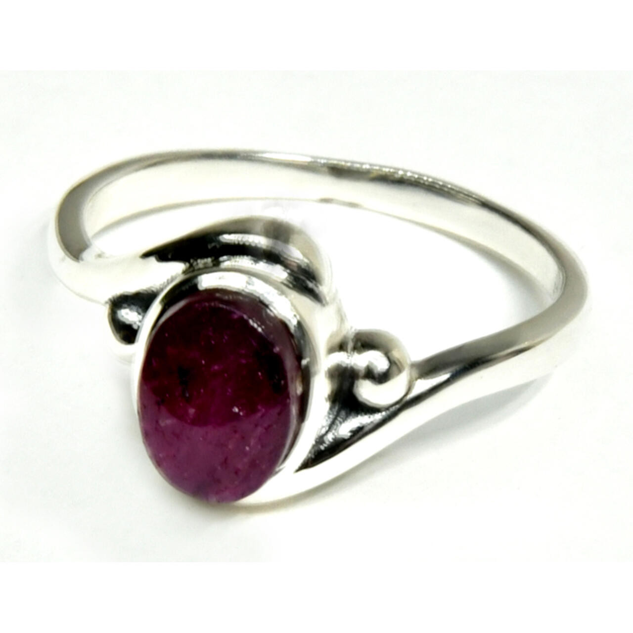 Star Ruby Ring Size 9