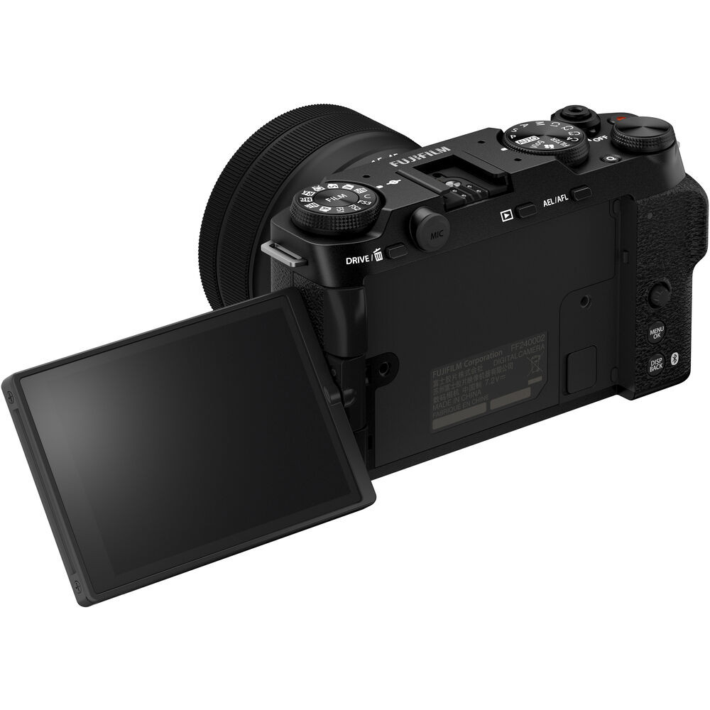 Fujifilm X-M5 with XC 15-45mm f/3.5-5.6 OIS PZ Lens (Black)