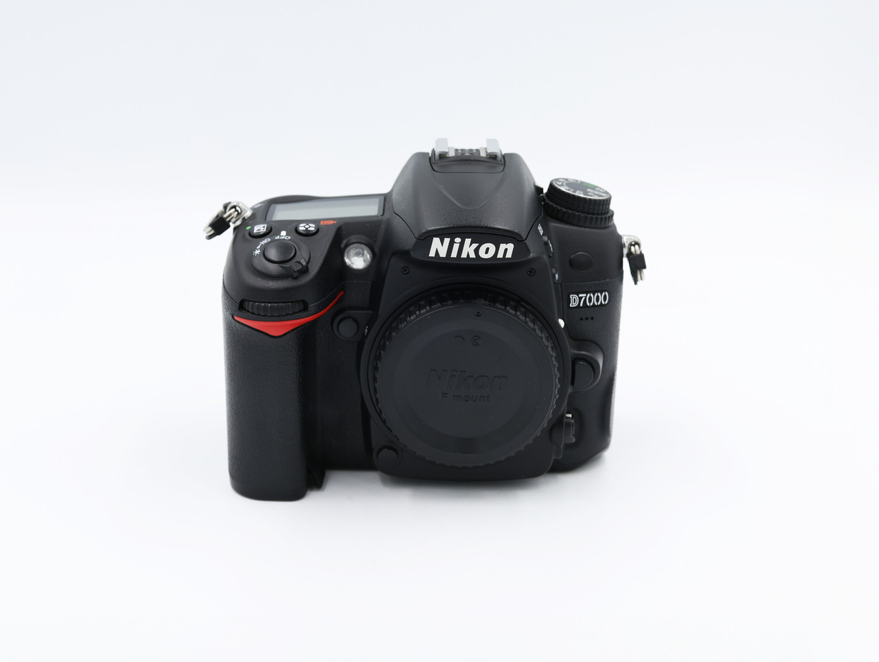 USED NIKON D7000 BODY