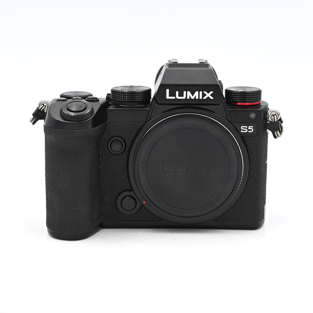 USED PANASONIC S5 BODY