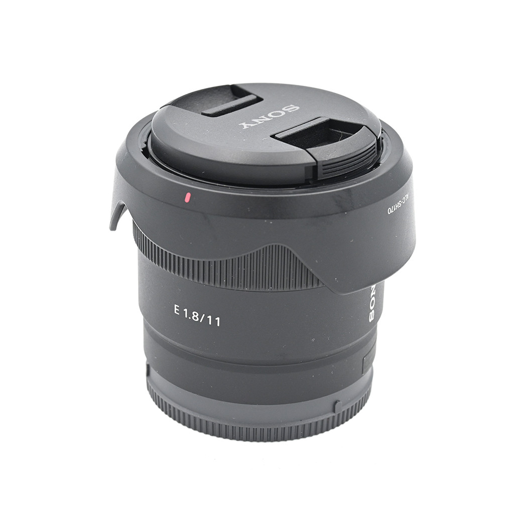 USED SONY E 11 1.8