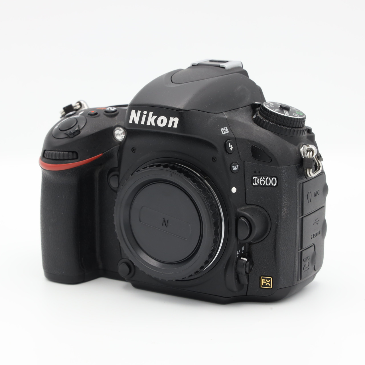 USED NIKON D600 BODY