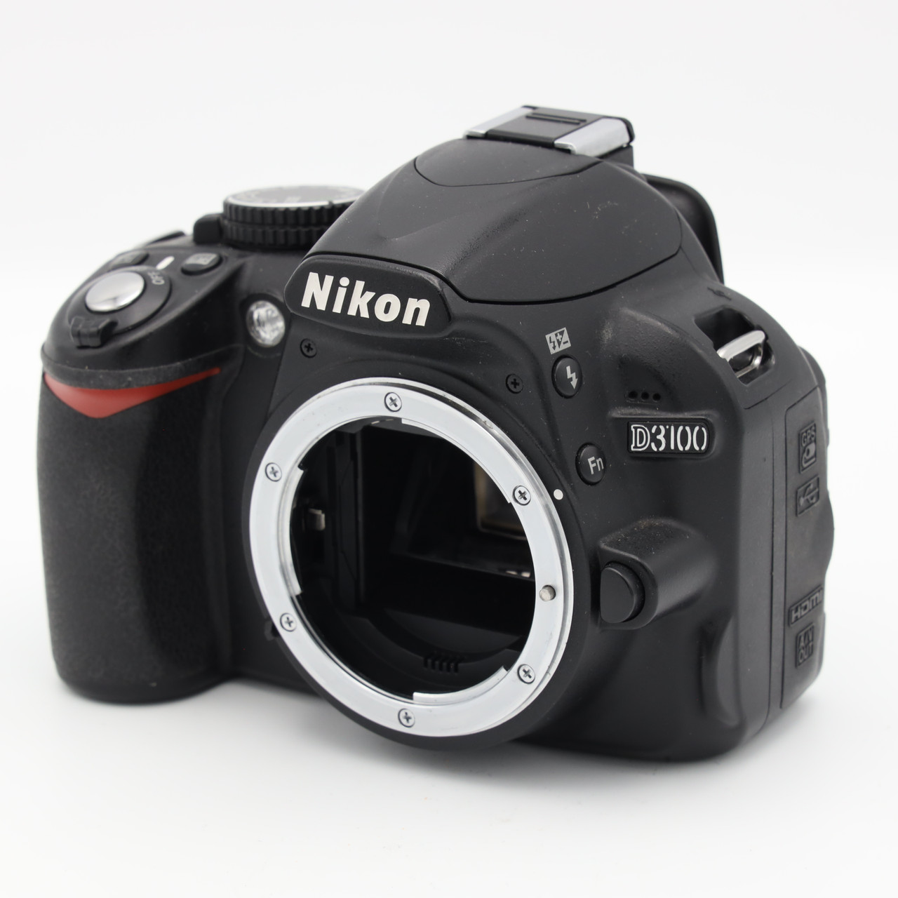 USED NIKON D3100 W/ 18-55