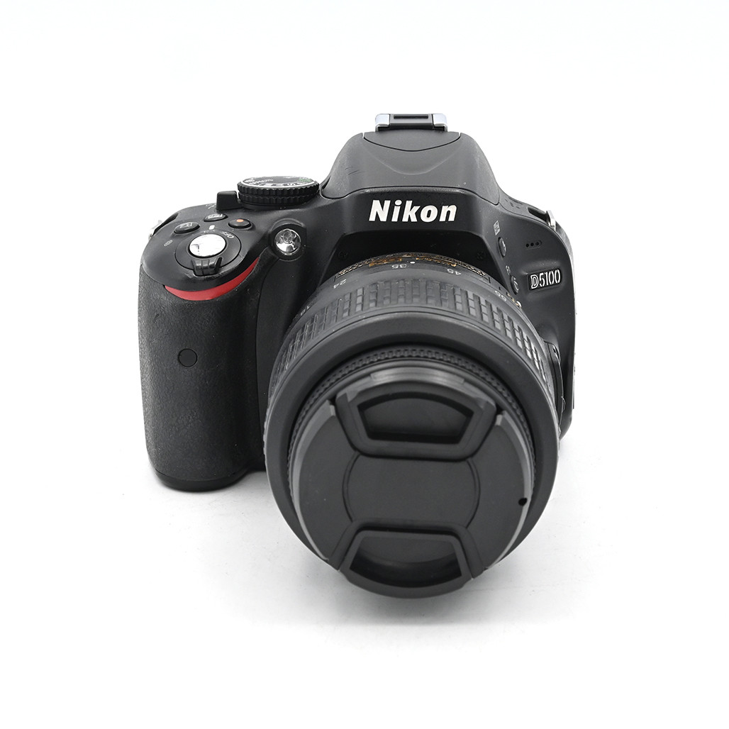 USED NIKON D5100 W/ 18-55