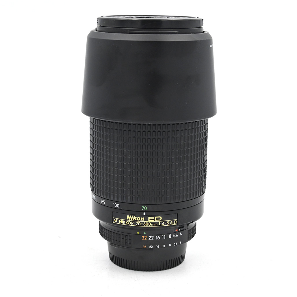 USED NIKKOR AF 70-300 F4-5.6 D ED