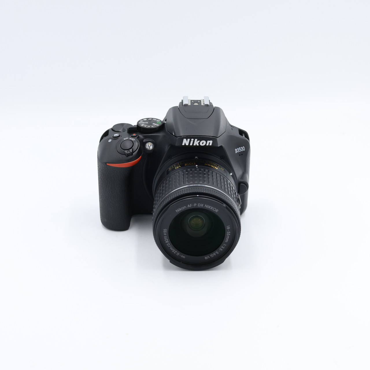 USED NIKON D3500 W/18-55