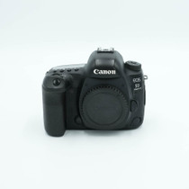 USED CANON EOS 5D IV BODY ONLY