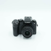 USED PANASONIC G7 W/ 14-42