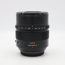 USED PANASONIC 42.5 1.2 LEICA