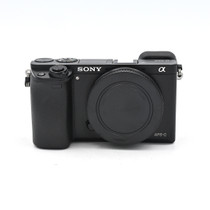 USED SONY A6000 BODY