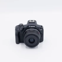 USED CANON EOS R50 W/ 18-45