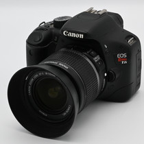 USED CANON EOS T2I W/ 18-55