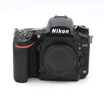 USED NIKON D750 BODY