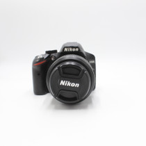 USED NIKON D3200 W/18-55