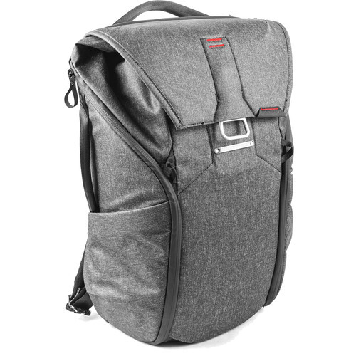 Peak Design Everyday Backpack (20L, Charcoal) Peak Design Everyday Backpack (20L, Charcoal)