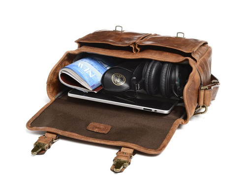 ONA Prince Street Camera Messenger Bag (Antique Cognac) | Bedfords.com