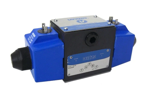 VALVE-HYD-4 WAY-41 MAIN/45 BRUSH