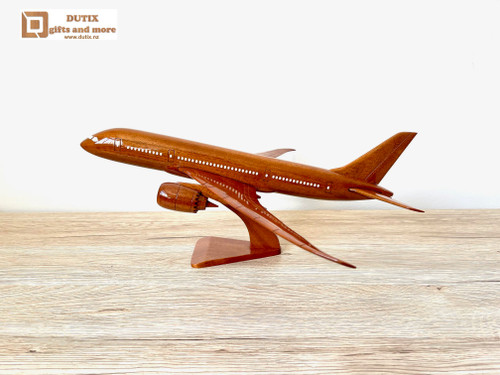 Wooden Model Boeing 787 Dreamliner