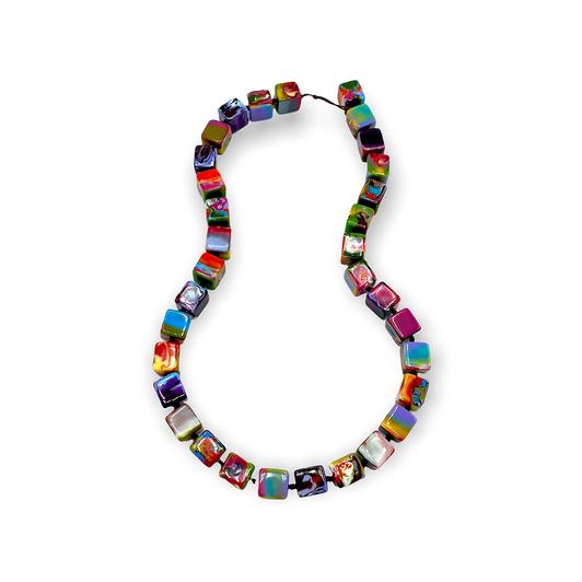 Verano Resin Square Necklace