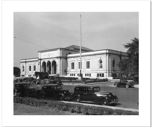 Exterior of the DIA 11 X 14 Print