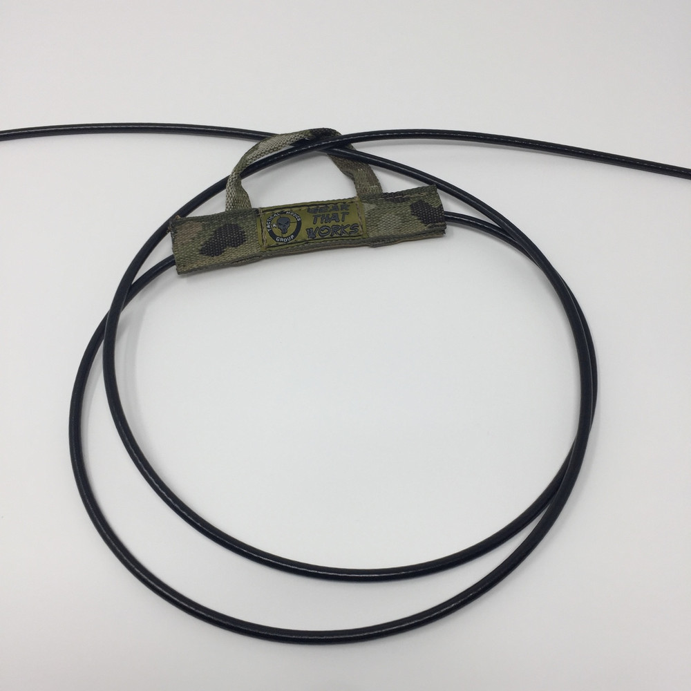 Individual Quick Release System (Included) 