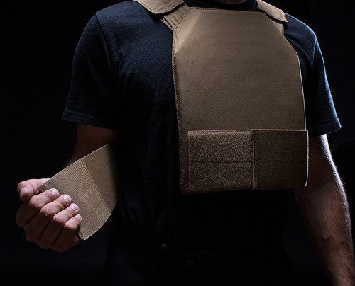 "THE SLICK" Ultra Lightweight Plate Carrier (SAPI Cut)