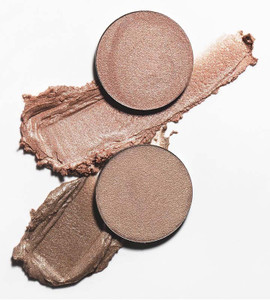Highlighter & Finishing Powder