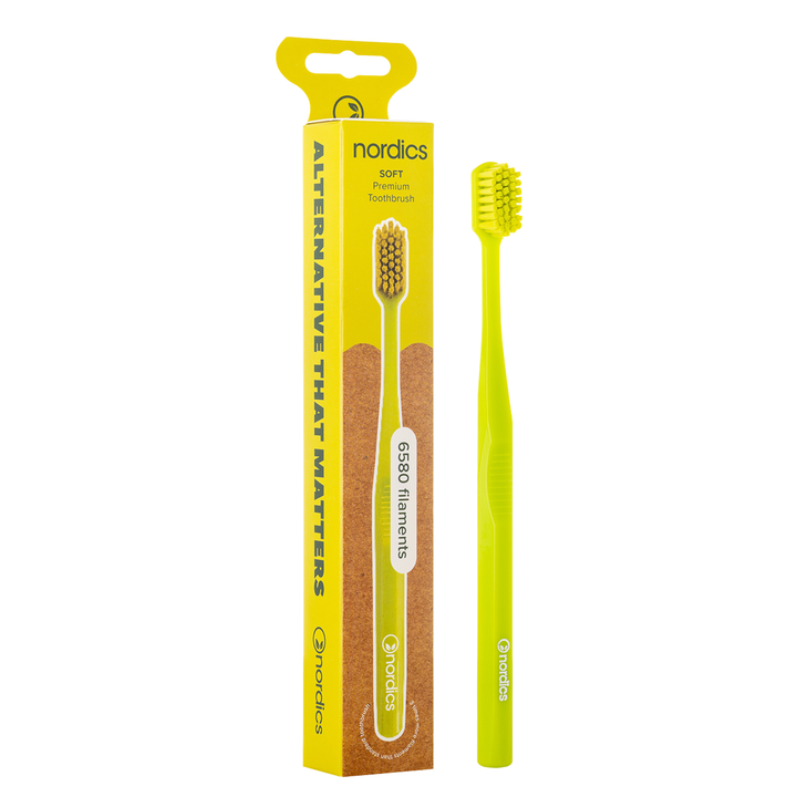 Adult Premium Toothbrush Green 6580 Soft Filaments
