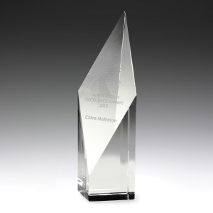 CC735 : Crystal Paragon Award CC735 : Crystal Paragon Award