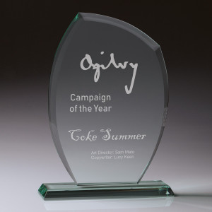 W768 - Clear Jade Crescent