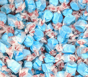 Raspberry Salt Water Taffy