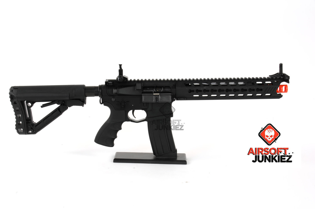 新製品・予約 11月25日発売予定】G&G CM16 Predator M-LOK 【EGC-16P