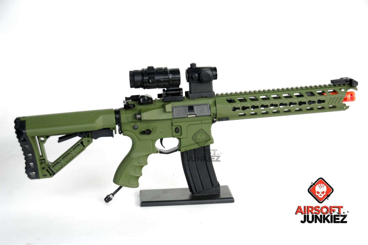 Airsoftjunkiez Custom HPA G&G GC16 Predator