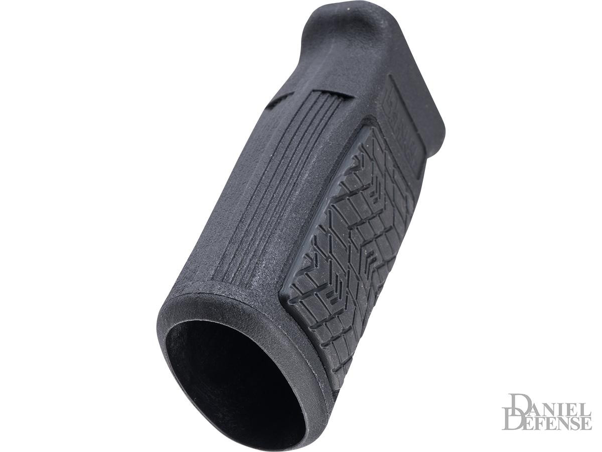 Daniel Defense M-LOK Vertical Foregrip (Color: Black / Basic
