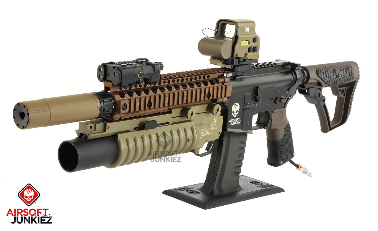 Airsoftjunkiez TAGinn Compatible Colt M203 Launcher  (Model: Dark Earth / Short)