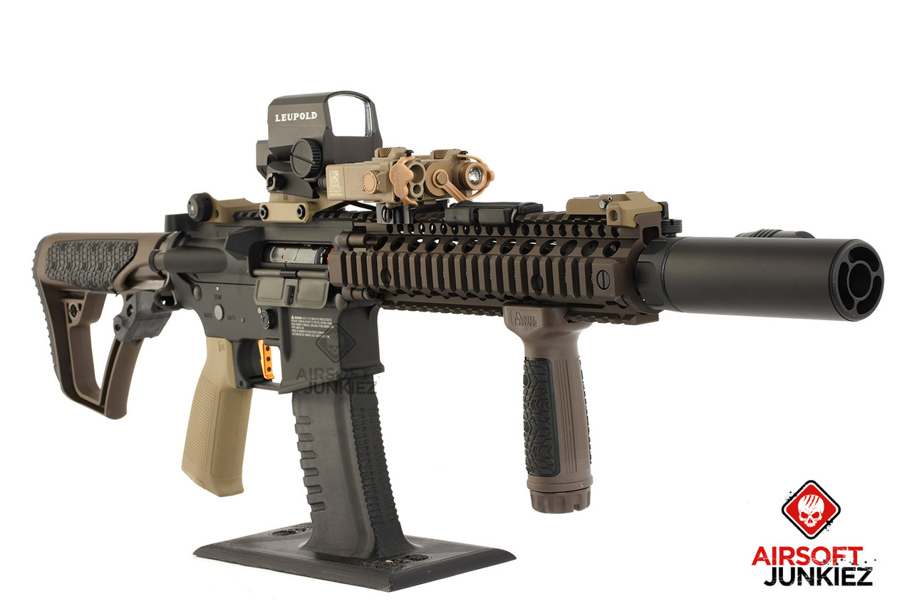 Airsoftjunkiez Expert AEG DD MK18 | Brushless Motor