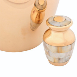 Mother of Pearl Keepsake Urn in Polished Gold - Close Up