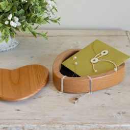 Devoted Heart Alder Keepsake Urn Box