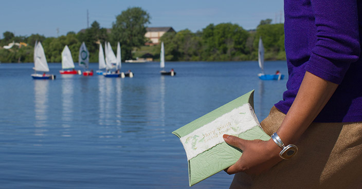 Green Urns Offer Earth-Friendly Farewells 